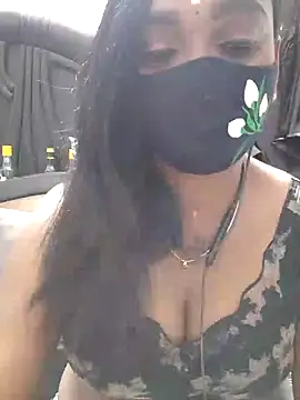 Snapshot of Dharshini98 chatting on March 2026 07:19:01 PM Dharshini98 online show from March 2026 07:19:01 PM