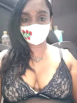 Snapshot of Dharshini98 chatting on March 2026 11:35:01 AM Dharshini98 online show from March 2026 11:35:01 AM