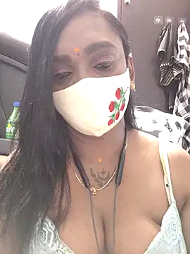 Snapshot of Dharshini98 chatting on March 2026 07:59:01 PM Dharshini98 online show from March 2026 07:59:01 PM