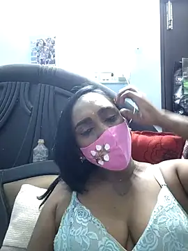 Snapshot of Dharshini98 chatting on April 2026 03:03:02 PM Dharshini98 online show from April 2026 03:03:02 PM