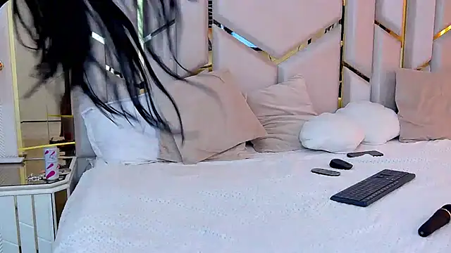 Snapshot of AnabelleWesst chatting on April 2026 05:34:01 AM AnabelleWesst online show from April 2026 05:34:01 AM