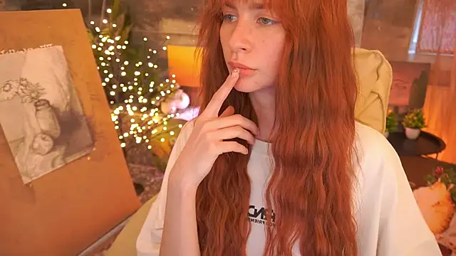 Nicol Moonn online show from March 2026 01:22:01 PM