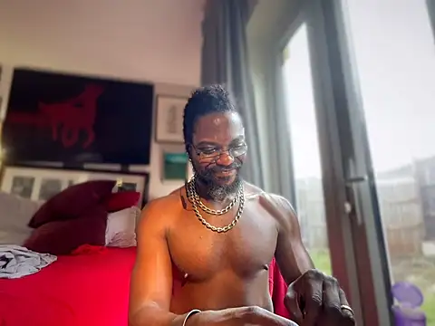 Snapshot of SirDaddylicious chatting on April 2026 03:10:02 PM SirDaddylicious online show from April 2026 03:10:02 PM