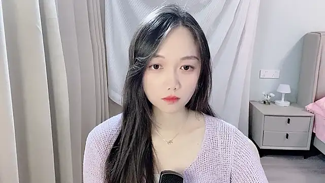 BoiI2u online show from November 2025 03:34:01 PM