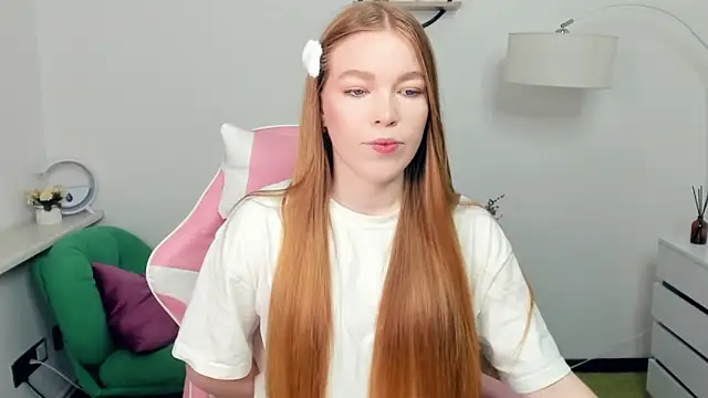 LavetaShiroma online show from November 2025 08:13:02 PM