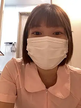 yun cute online show from November 2025 06:45:02 AM