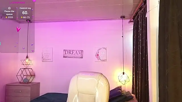 NinaSakura Eup online show from February 2026 12:04:02 PM