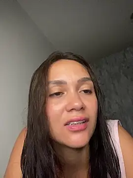 carolsapequinha online show from February 2026 11:42:02 AM