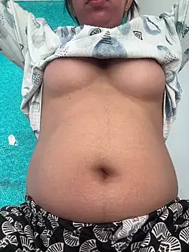 Snapshot of isha_sharma2002 chatting on March 2026 08:59:02 AM isha sharma2002 online show from March 2026 08:59:02 AM