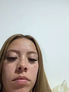 Abbiejohnson online show from June 2026 04:06:01 AM