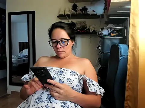 Snapshot of caroline_47 chatting on March 2026 08:36:02 PM caroline 47 online show from March 2026 08:36:02 PM