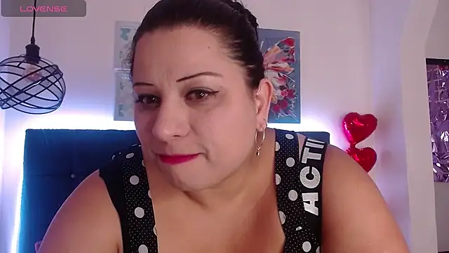 Snapshot of Catalinajane1 chatting on April 2026 01:20:02 PM Catalinajane1 online show from April 2026 01:20:02 PM