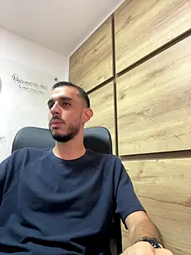 juancamodel online show from November 2025 07:02:01 PM