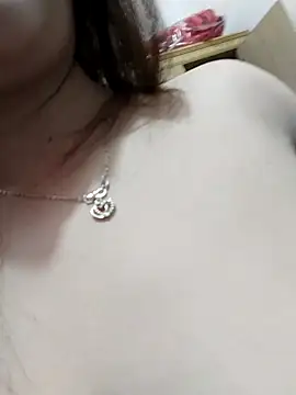 Snapshot of MysaLy2k chatting on April 2026 01:17:01 AM MysaLy2k online show from April 2026 01:17:01 AM