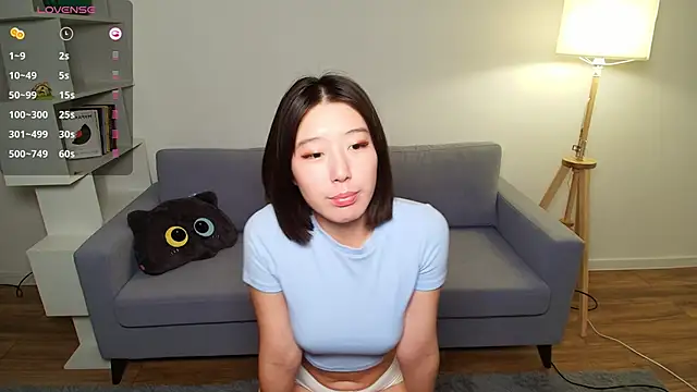 KokoMiu online show from December 2025 02:47:01 PM