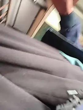 Ritik143jhil online show from November 2025 11:21:02 AM