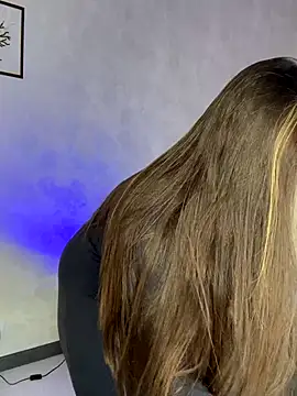 Melody sol online show from January 2026 03:21:01 AM