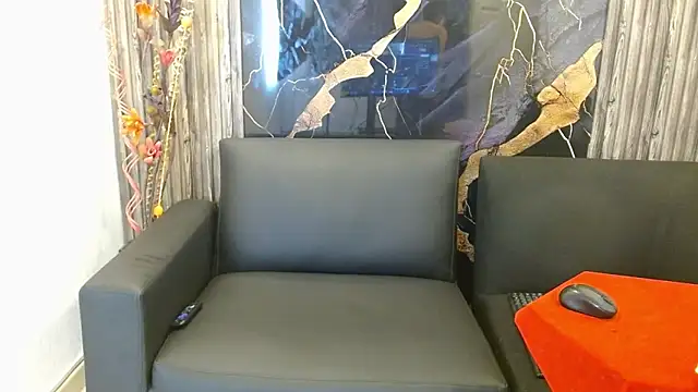 Snapshot of Tommy160920 chatting on November 2025 12:38:01 PM Tommy160920 online show from November 2025 12:38:01 PM