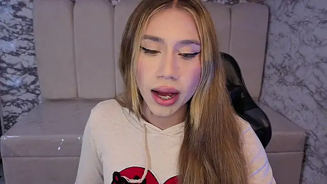 Evy Luxx v online show from January 2026 03:52:02 AM