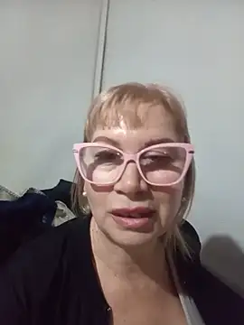 SexyMilf1211 online show from June 2026 01:04:02 PM