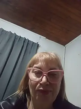SexyMilf1211 online show from July 2026 05:02:01 PM