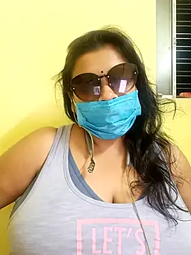 Snapshot of College_Girl_420 chatting on November 2025 06:48:02 PM College Girl 420 online show from November 2025 06:48:02 PM