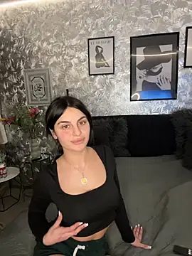 Snapshot of DeineJulia chatting on November 2025 11:26:01 PM DeineJulia online show from November 2025 11:26:01 PM