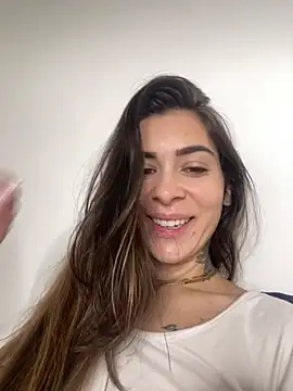 Snapshot of fer-nanda chatting on June 2026 03:36:02 PM fer-nanda online show from June 2026 03:36:02 PM