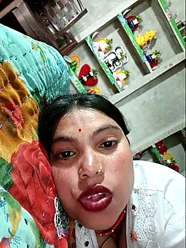 Snapshot of Jankisinghji chatting on April 2026 11:43:01 AM Jankisinghji online show from April 2026 11:43:01 AM