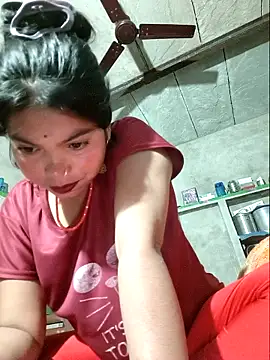 Snapshot of Jankisinghji chatting on April 2026 12:43:02 AM Jankisinghji online show from April 2026 12:43:02 AM