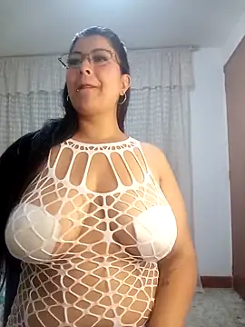 Snapshot of CelesteAlvarez1989 chatting on December 2025 01:36:01 AM CelesteAlvarez1989 online show from December 2025 01:36:01 AM