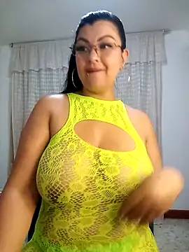 Snapshot of CelesteAlvarez1989 chatting on December 2025 08:48:01 PM CelesteAlvarez1989 online show from December 2025 08:48:01 PM
