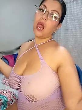 Snapshot of CelesteAlvarez1989 chatting on December 2025 03:37:02 AM CelesteAlvarez1989 online show from December 2025 03:37:02 AM