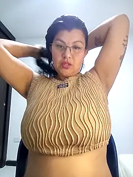 Snapshot of CelesteAlvarez1989 chatting on April 2026 05:02:02 AM CelesteAlvarez1989 online show from April 2026 05:02:02 AM