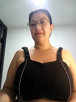 Snapshot of CelesteAlvarez1989 chatting on April 2026 06:31:02 AM CelesteAlvarez1989 online show from April 2026 06:31:02 AM
