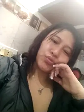 Kitty 25x online show from November 2025 01:07:02 PM