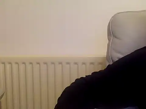 Snapshot of Ivaninyou chatting on November 2025 04:44:02 AM Ivaninyou online show from November 2025 04:44:02 AM