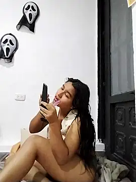 luna seductiva18 online show from November 2025 11:19:02 PM