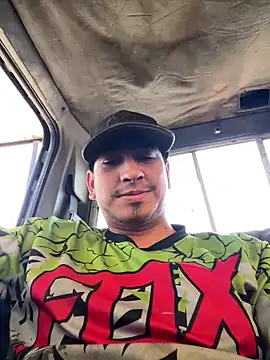 Snapshot of algila08 chatting on March 2026 09:31:02 PM algila08 online show from March 2026 09:31:02 PM