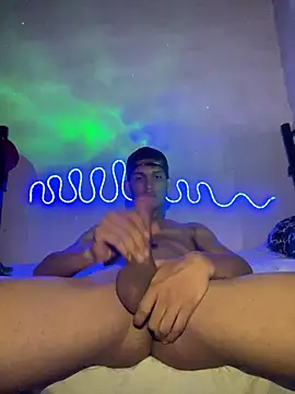 Snapshot of Luigi_cumming1 chatting on April 2026 09:01:01 PM Luigi cumming1 online show from April 2026 09:01:01 PM