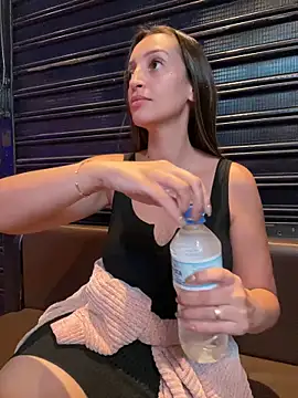 BelleRune online show from March 2026 09:54:02 PM