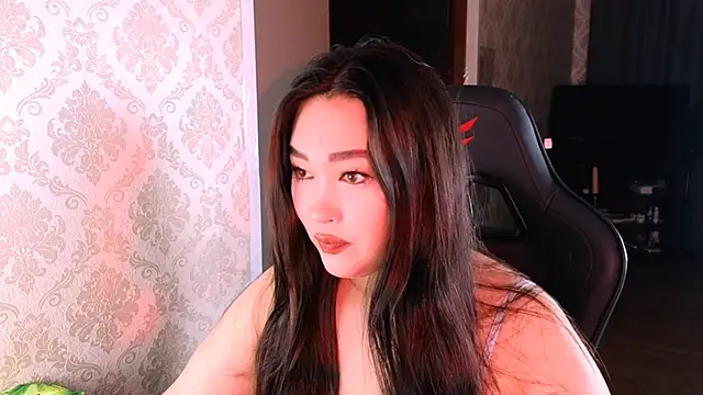 Emma Uilson online show from December 2025 01:22:01 AM