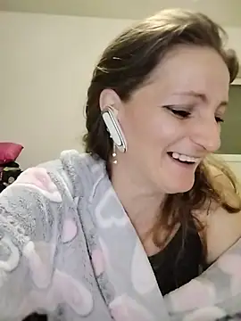 CrazyMaya39 online show from April 2026 09:51:02 PM