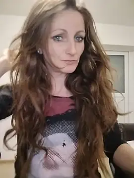 CrazyMaya39 online show from May 2026 10:52:02 PM
