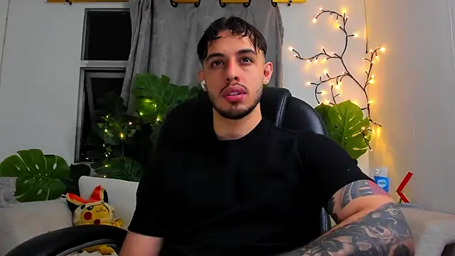 Snapshot of Austin_coljs chatting on March 2026 04:17:02 AM Austin coljs online show from March 2026 04:17:02 AM