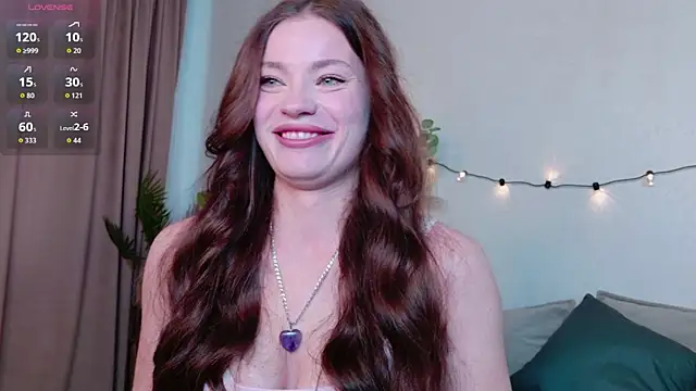 Taylla Nouell online show from November 2025 07:52:02 AM