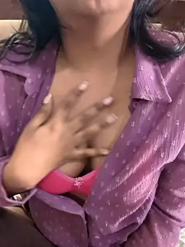 Kinky Aleena online show from November 2025 08:03:02 AM