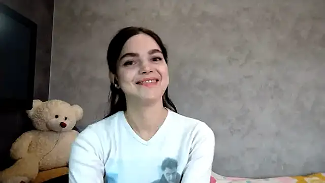 LillyWesthouse online show from November 2025 09:14:02 AM