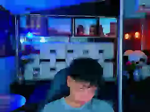 lunabustygirl online show from January 2026 01:15:01 PM