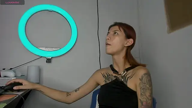 Snapshot of Hot_play18 chatting on March 2026 10:24:01 PM Hot play18 online show from March 2026 10:24:01 PM